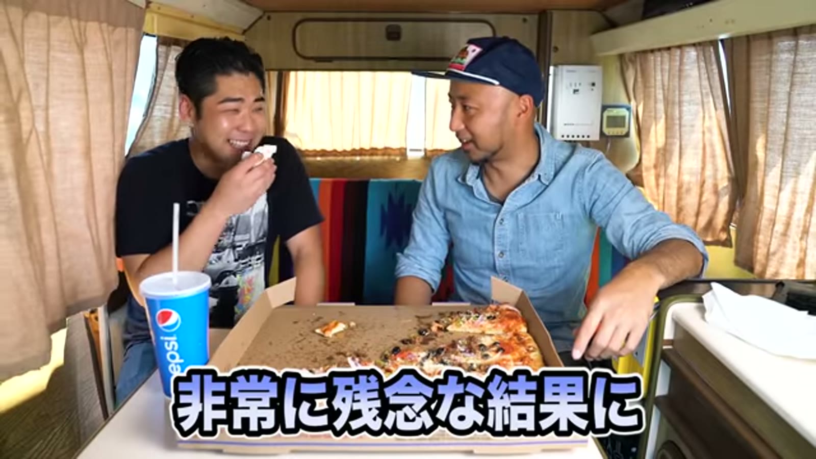 スティーブンさんと息を合わせて食べ進める