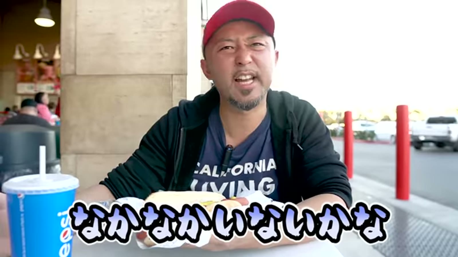 玉ねぎをのせて仕上げていく様子