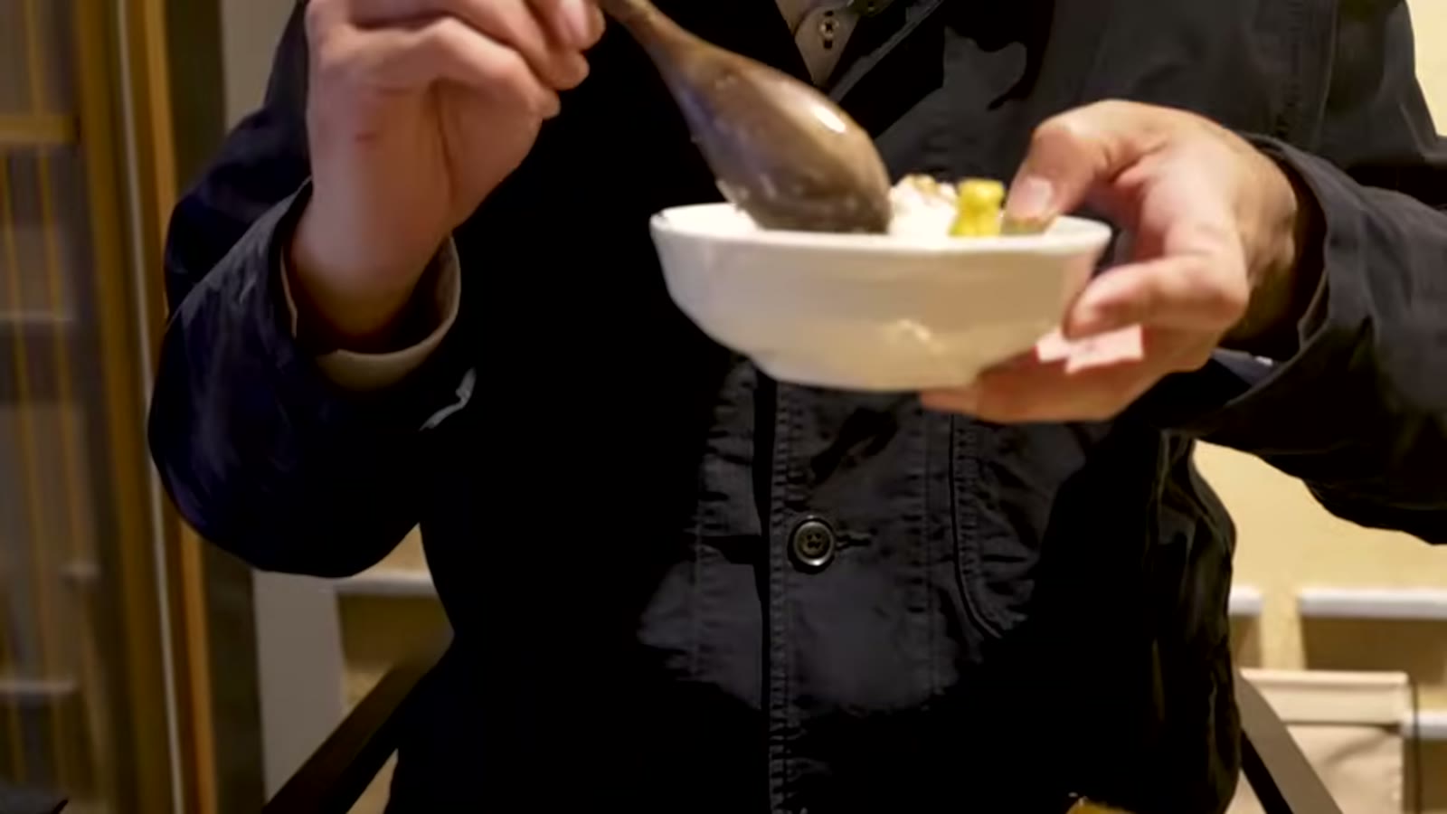 ハイボールで贅沢なランチに乾杯