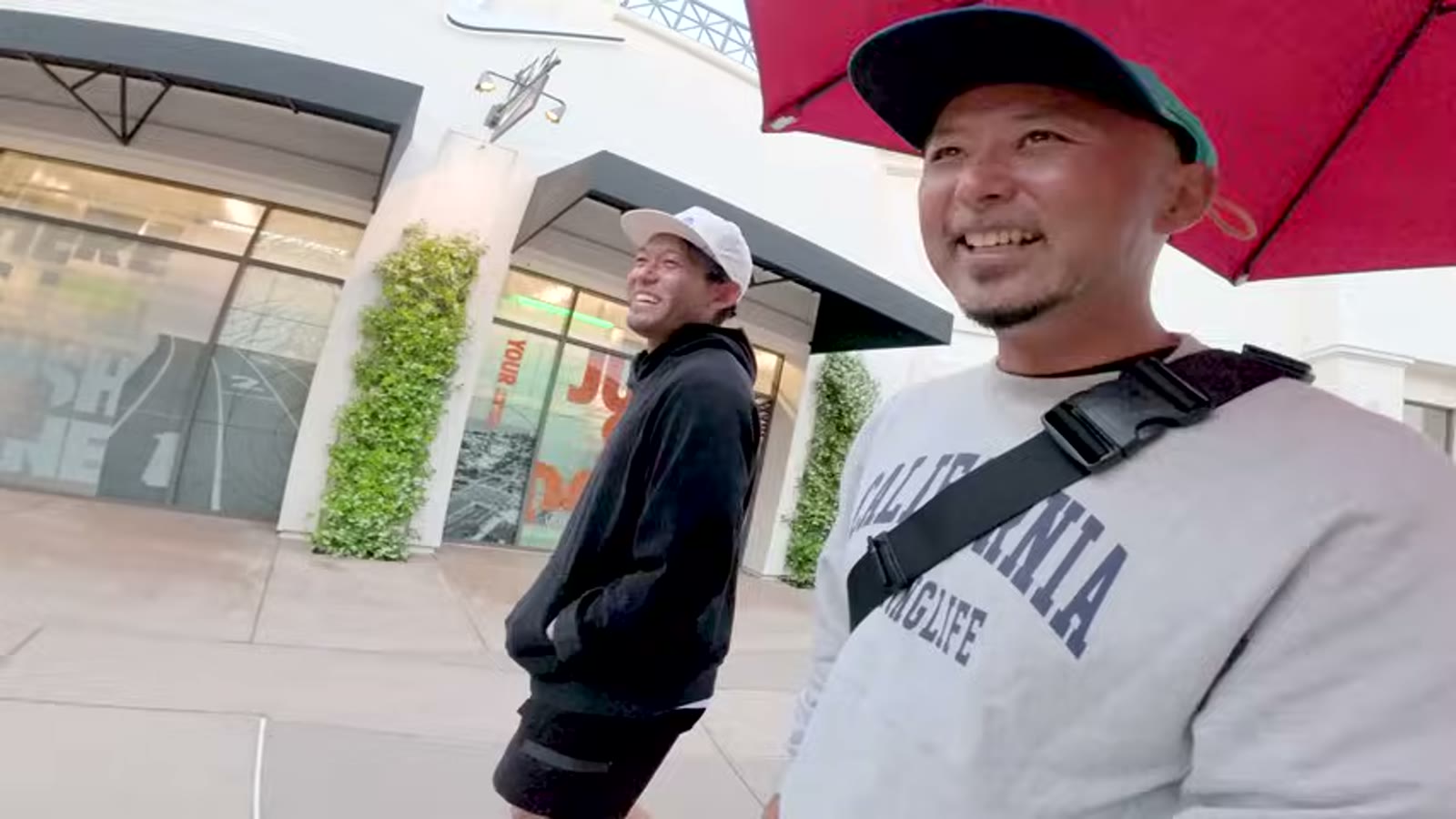 アウトレットモールに入ってすぐの様子