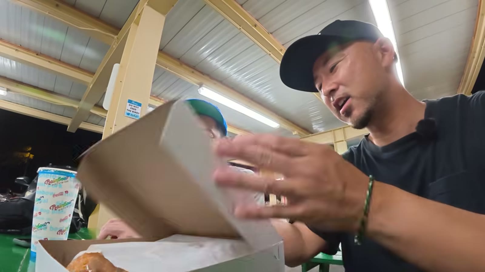 看板メニューのミックスプレートが登場