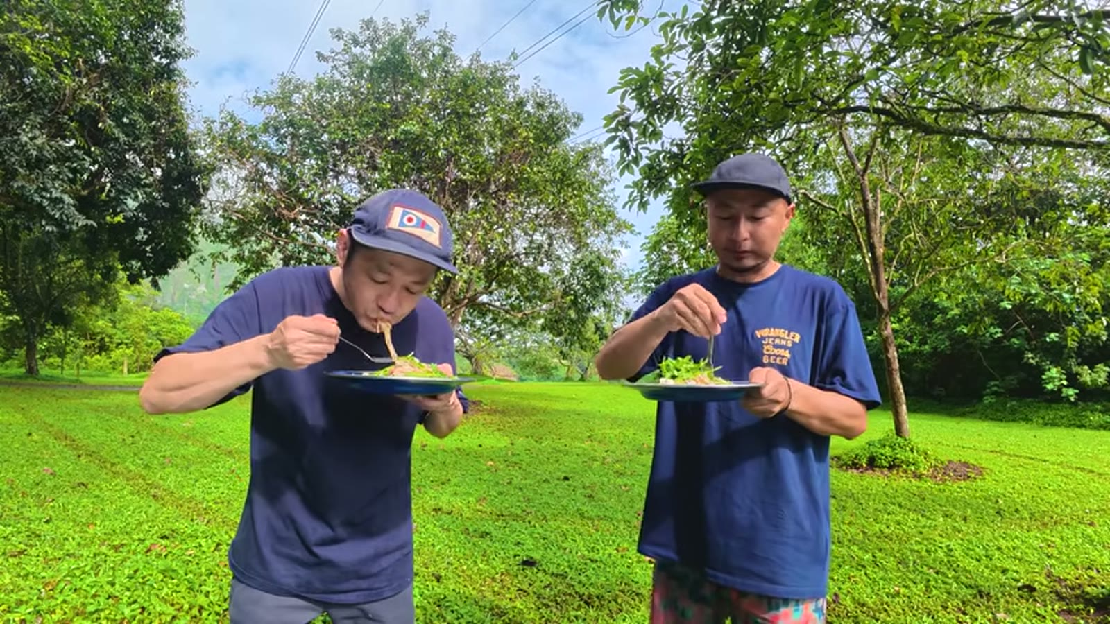 完成したパスタを実食してレビュー